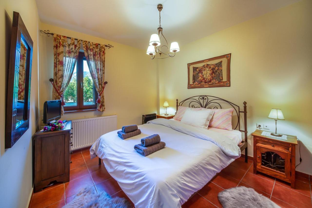 Livadi Cozy Villa Arachova Ngoại thất bức ảnh